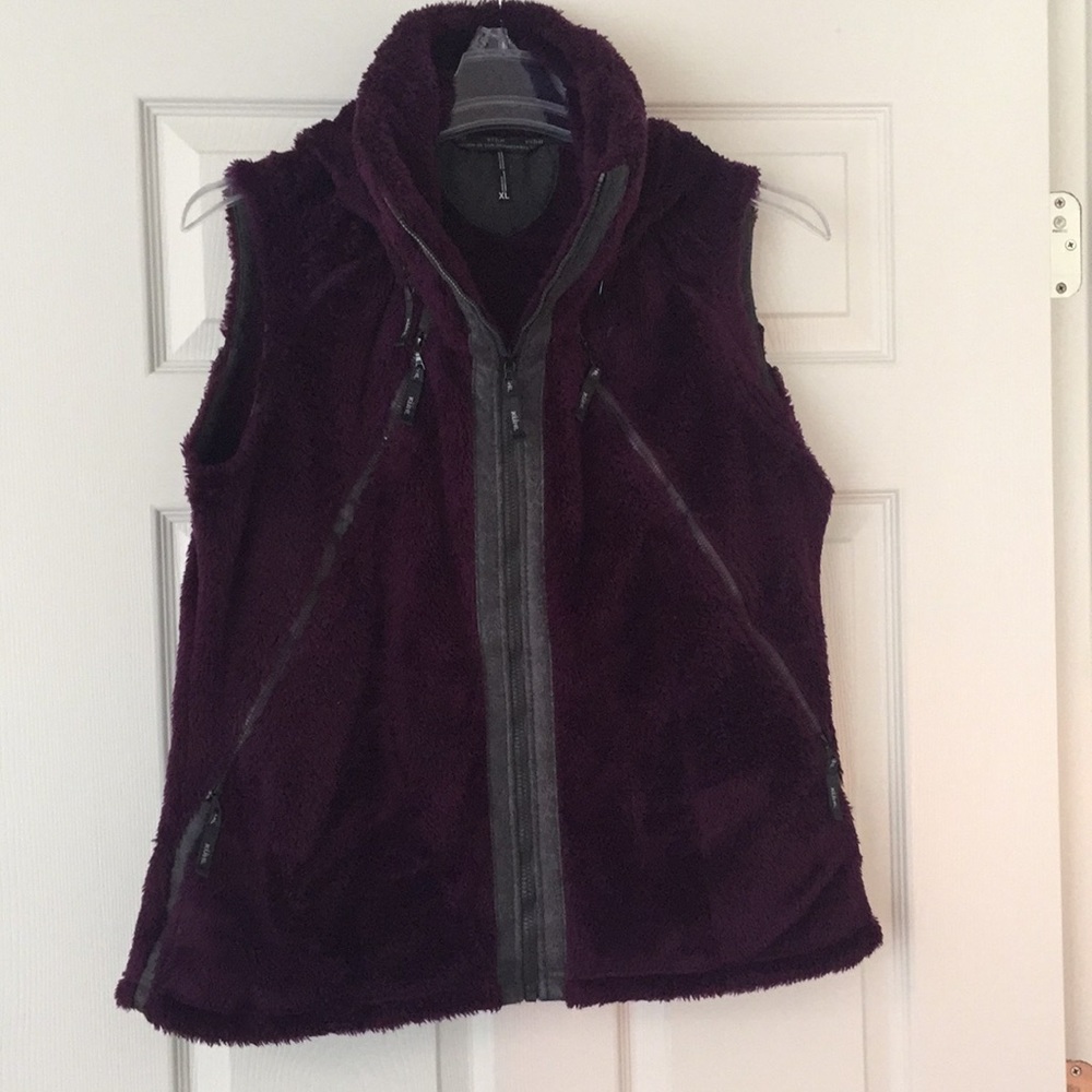 Kuhl flight hooded vest💗